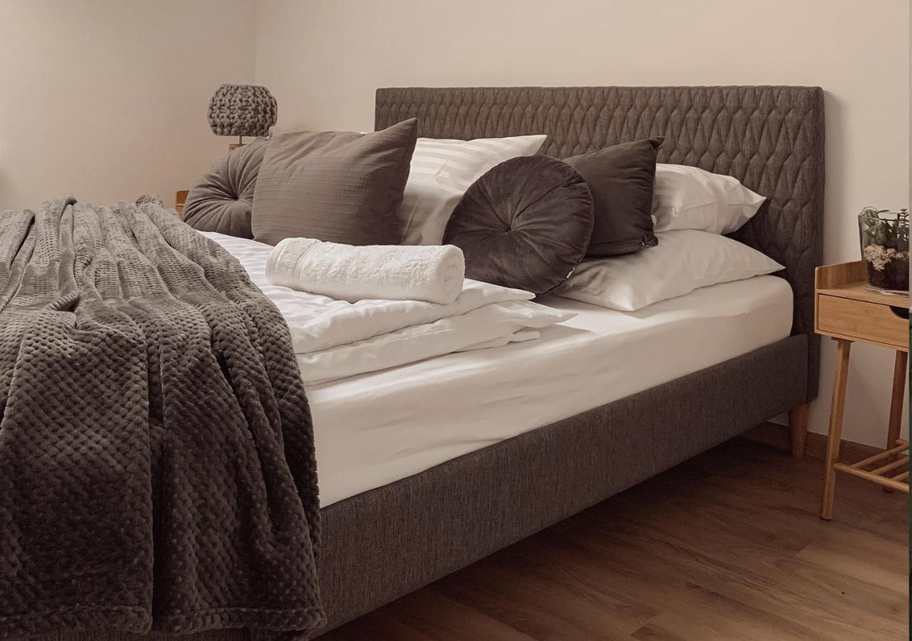 The Loft - Garncarska 1 Bed and Breakfast Piotrków Trybunalski Εξωτερικό φωτογραφία