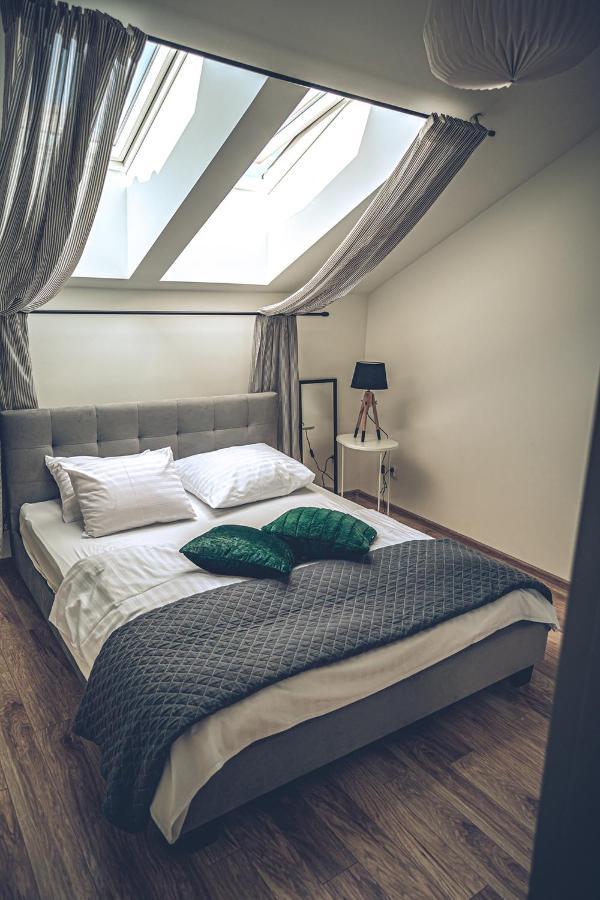 The Loft - Garncarska 1 Bed and Breakfast Piotrków Trybunalski Εξωτερικό φωτογραφία